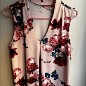 Worthington Blush Pink Floral V-Neck Sleeveless Top